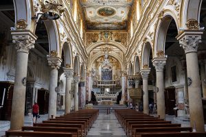 Interno della Cattedrale - Matera la Cattedrale e la Civita