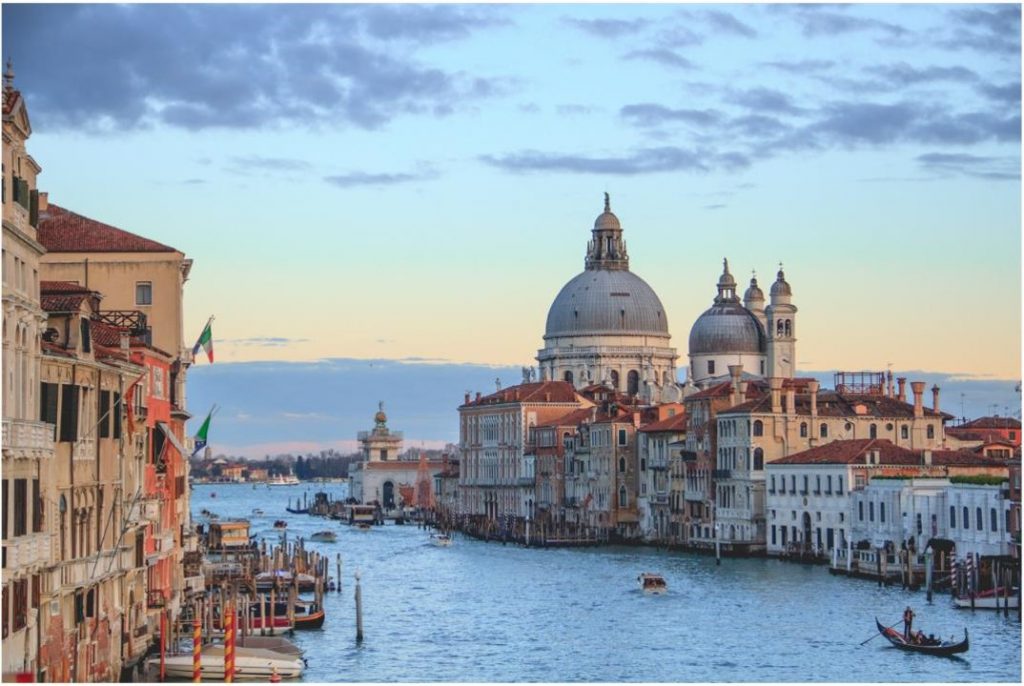 Scorcio panoramico di Venezia e la sua laguna