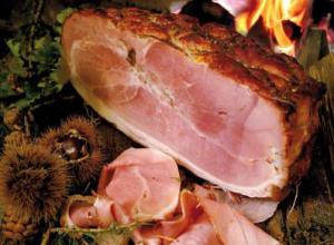 Jambon alla brace di Saint-Oyen