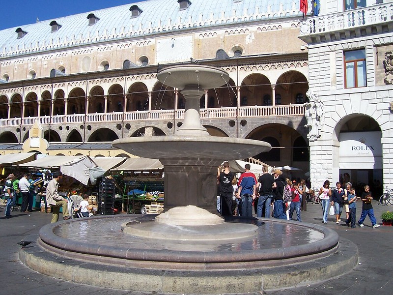 Padova Piazza delle Erbe 